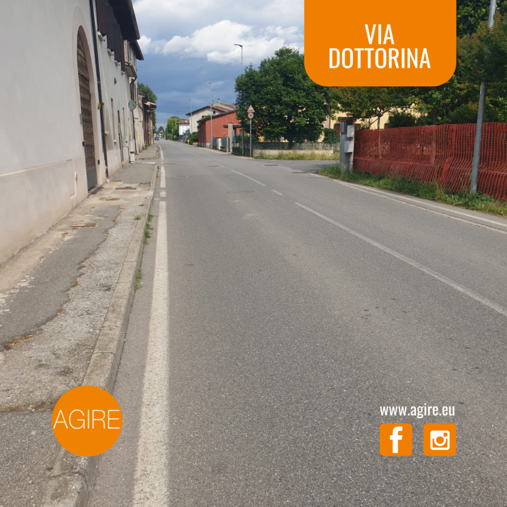 via dottorina a gozzolina una zona con i marciapiedi dissestati